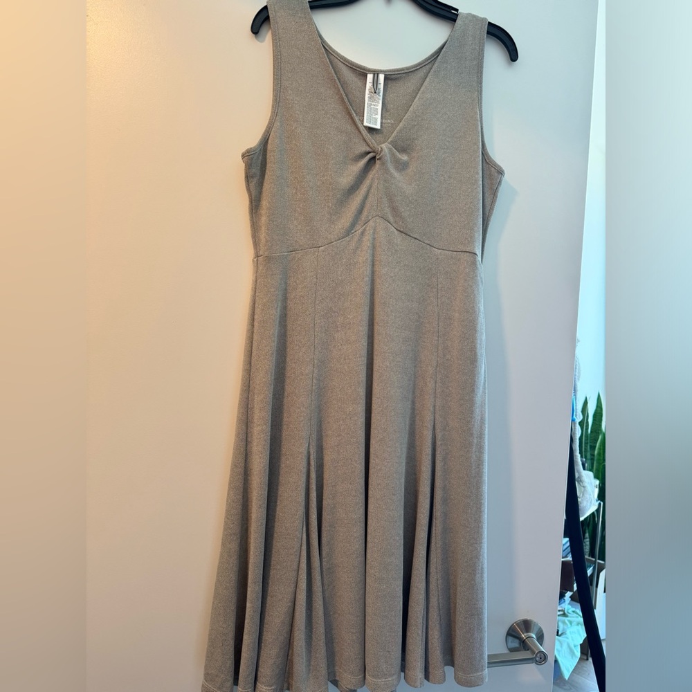 Royal Robbins Dress Tan size L